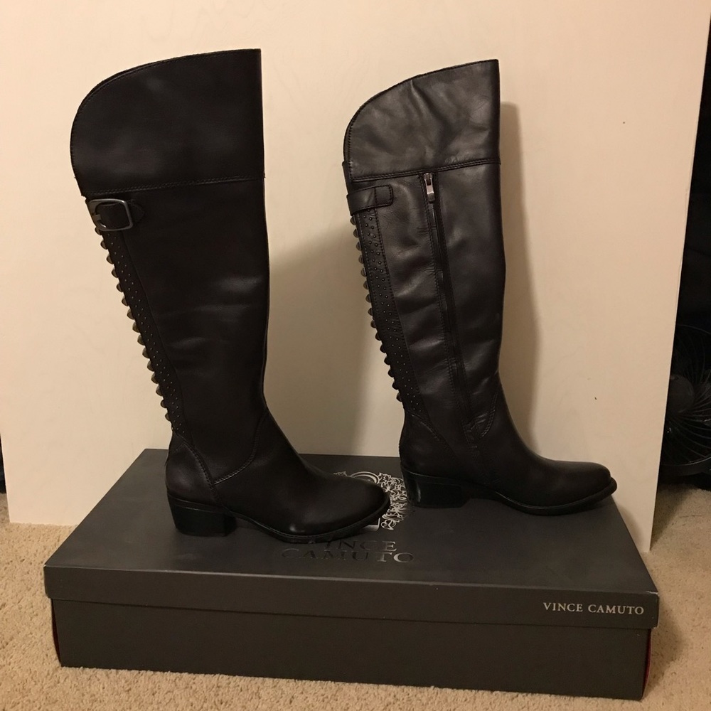 Vince Camuto Bollo Boots